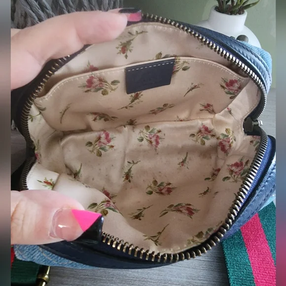 Gucci Marmont Denim Pouch Crossbody Bag Pearl GG Logo - Picture 9 of 13